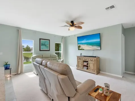 5317 Oakland Lake Circle Fort Pierce FL 34951