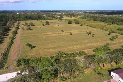 495 66th Avenue SW Vero Beach FL 32968