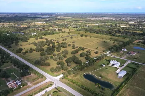 495 66th Avenue SW Vero Beach FL 32968