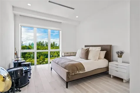 4410 N Highway A1a Hutchinson Island FL 34949