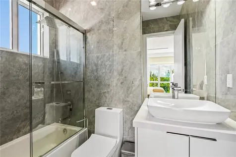 4410 N Highway A1a Hutchinson Island FL 34949