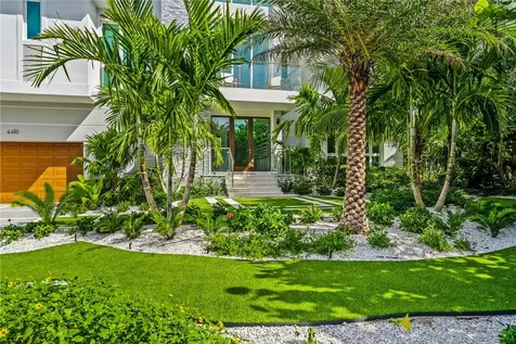 4410 N Highway A1a Hutchinson Island FL 34949