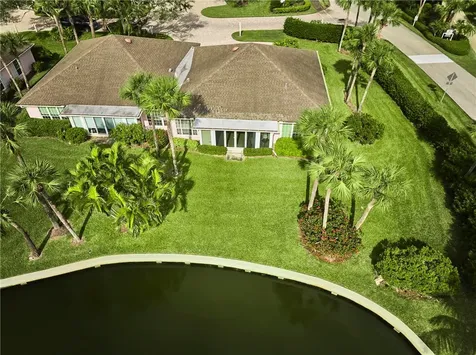 300 Harbour Drive Vero Beach FL 32963