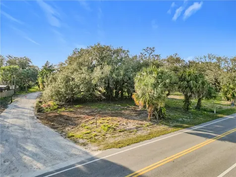995 Old Dixie Highway SW Vero Beach FL 32962