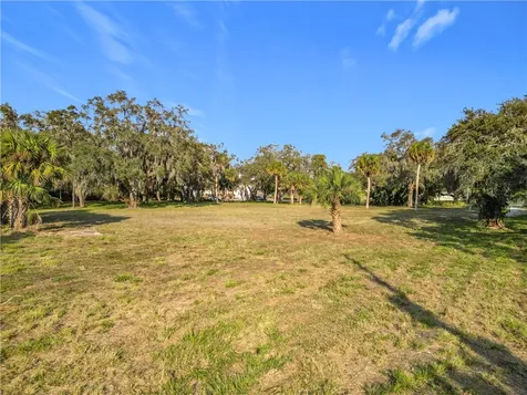 995 Old Dixie Highway SW Vero Beach FL 32962
