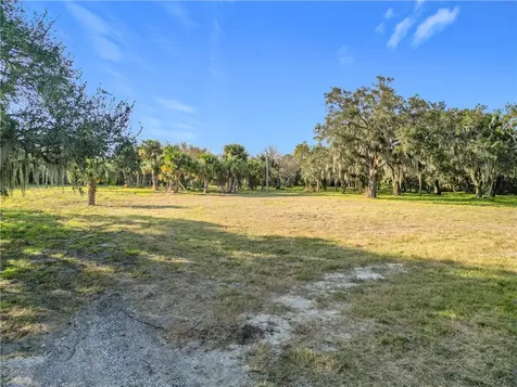 995 Old Dixie Highway SW Vero Beach FL 32962