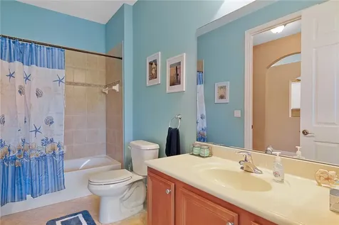 6460 Oxford Circle Vero Beach FL 32966