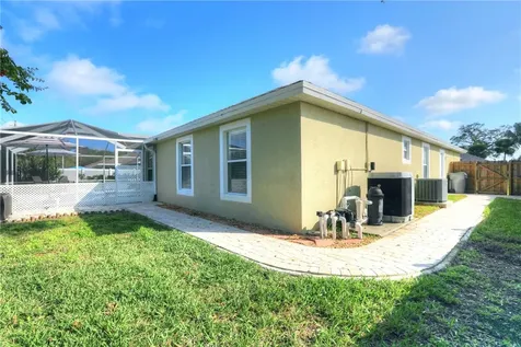 459 High Hawk Circle Vero Beach FL 32962