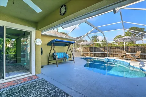 459 High Hawk Circle Vero Beach FL 32962