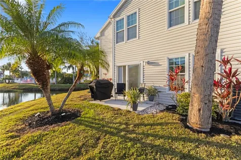 1907 Aynsley Way Vero Beach FL 32966