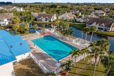 1907 Aynsley Way Vero Beach FL 32966