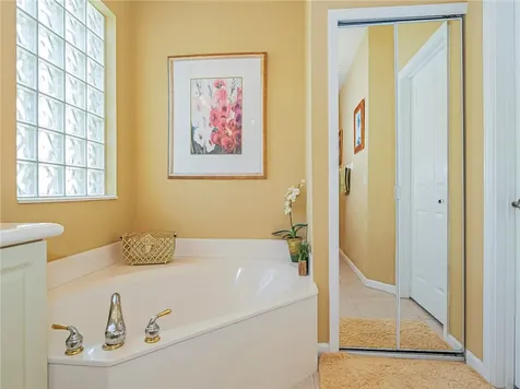 2135 S Maiden Lane Vero Beach FL 32963