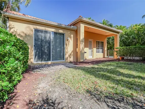2135 S Maiden Lane Vero Beach FL 32963