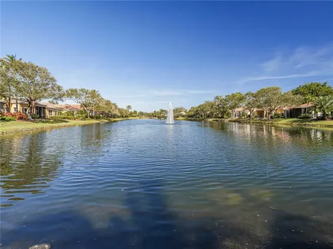 2135 S Maiden Lane Vero Beach FL 32963