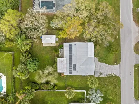 1345 34th Avenue Vero Beach FL 32960