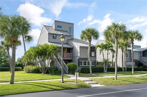 1306 Spyglass Lane Vero Beach FL 32963