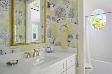 260 Palm Island Lane Vero Beach FL 32963