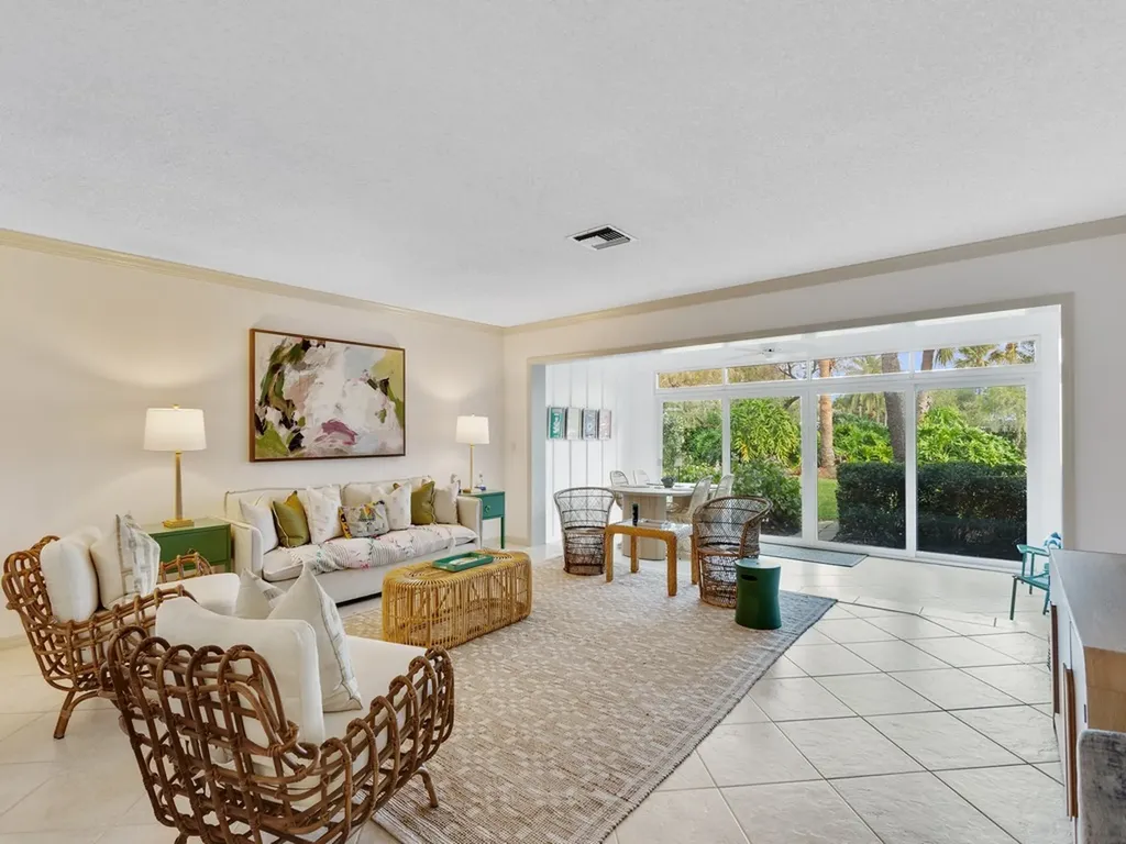 300 Harbour Drive Vero Beach FL 32963