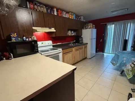 76 48th Avenue Vero Beach FL 32968
