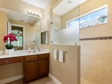 223 11th Square SW Vero Beach FL 32962