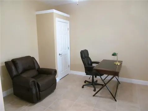223 11th Square SW Vero Beach FL 32962