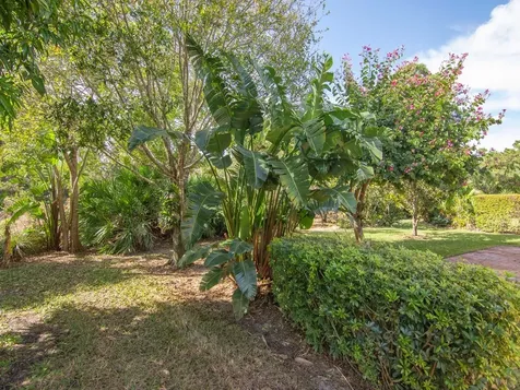 223 11th Square SW Vero Beach FL 32962