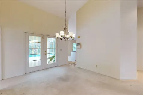 121 40th Court Vero Beach FL 32968