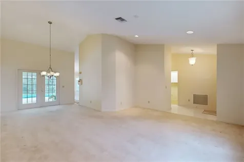 121 40th Court Vero Beach FL 32968