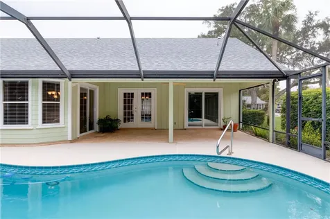 121 40th Court Vero Beach FL 32968