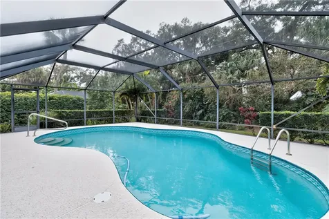 121 40th Court Vero Beach FL 32968