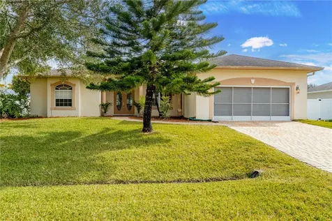 1849 SW Davis Street Port St. Lucie FL 34953