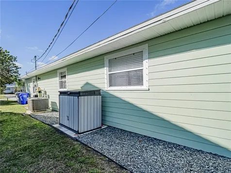 1600 3rd Court SW Vero Beach FL 32962