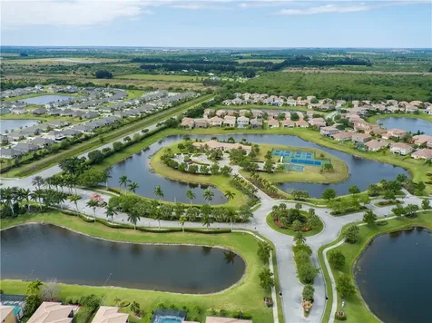 3281 Roxbury Place SW Vero Beach FL 32968