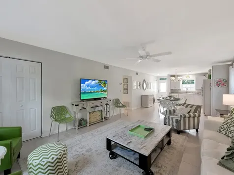 900 Jasmine Lane Vero Beach FL 32963