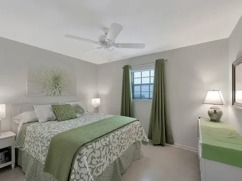 900 Jasmine Lane Vero Beach FL 32963