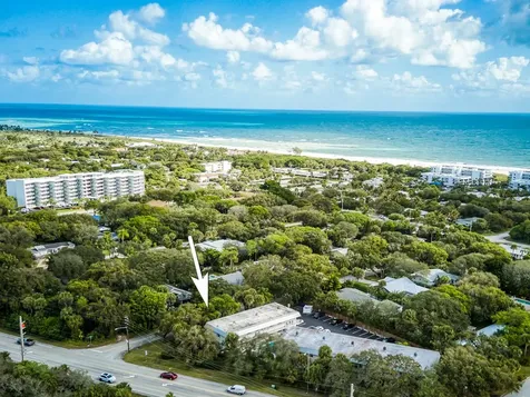 900 Jasmine Lane Vero Beach FL 32963