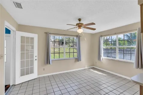 109 N 19th Circle SW Vero Beach FL 32962