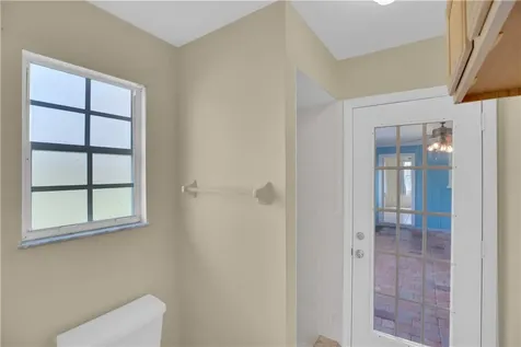 109 N 19th Circle SW Vero Beach FL 32962