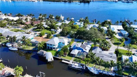 1319 SW Dyer Point Road Palm City FL 34990