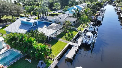 1319 SW Dyer Point Road Palm City FL 34990