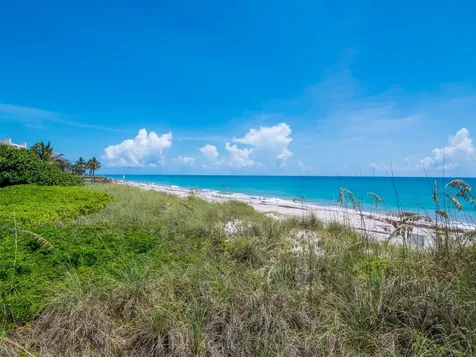 2700 Ocean Drive Vero Beach FL 32963
