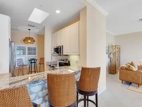 2700 Ocean Drive Vero Beach FL 32963