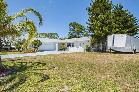 597 SE Floresta Drive Port St. Lucie FL 34983