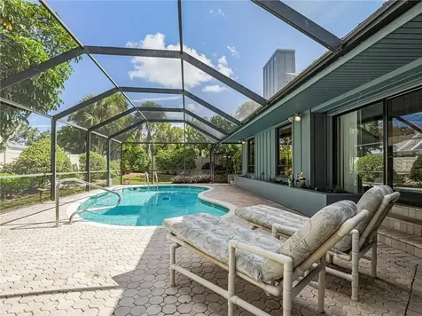 1330 Shorewinds Lane Vero Beach FL 32963