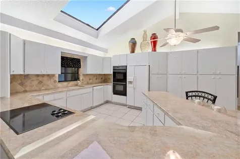 1330 Shorewinds Lane Vero Beach FL 32963