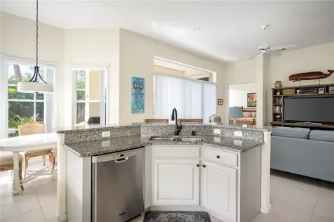 841 Island Club Square Vero Beach FL 32963