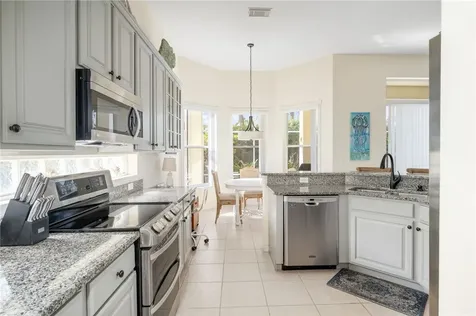 841 Island Club Square Vero Beach FL 32963