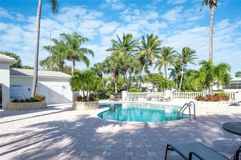 841 Island Club Square Vero Beach FL 32963