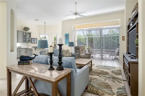 841 Island Club Square Vero Beach FL 32963