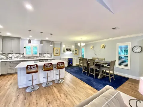 907 Tropic Drive Vero Beach FL 32963
